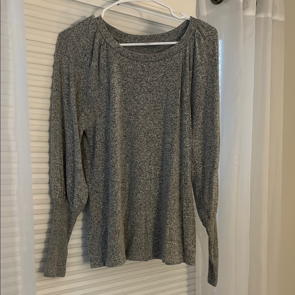 LOFT Gray Crew Neck Sweater
